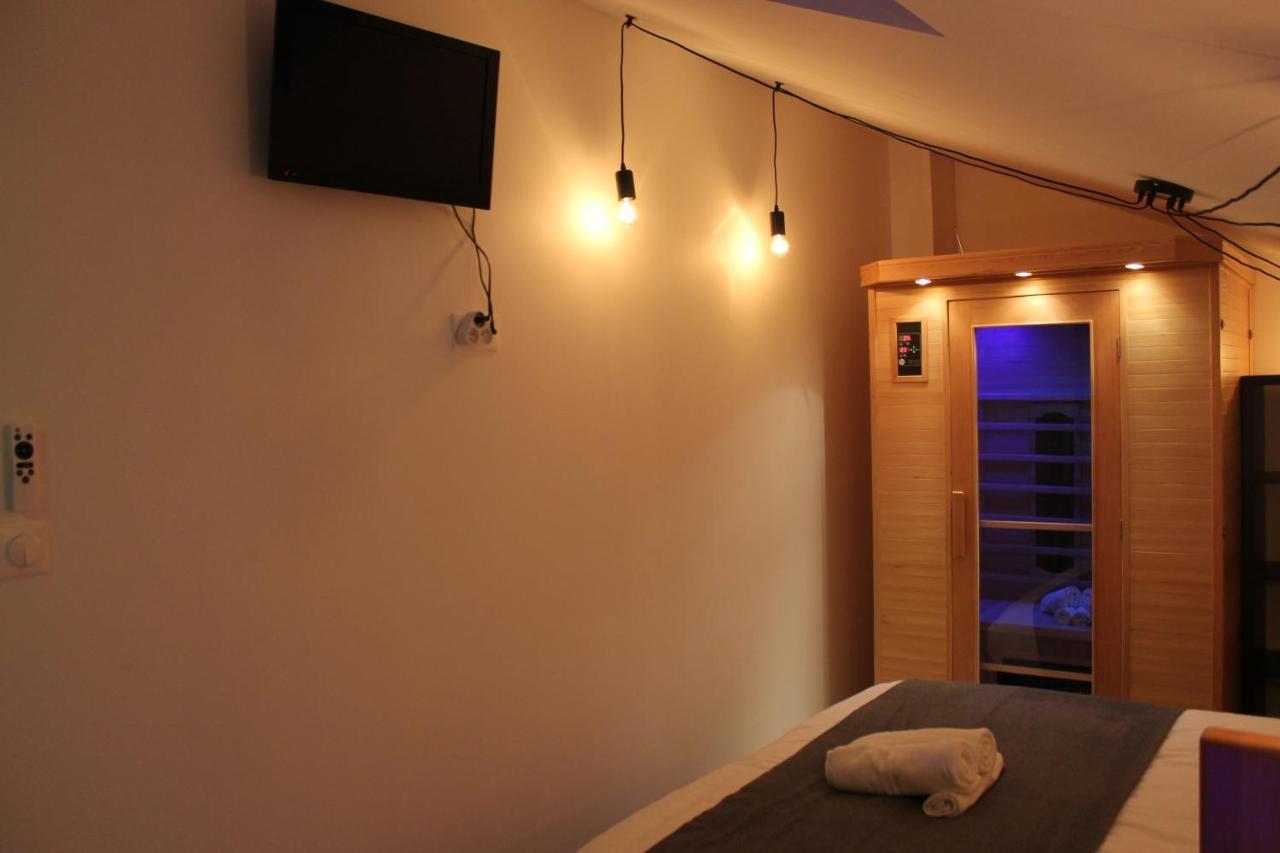Le Logis Du Bien-Etre, Balneo & Sauna Dans Chambre Vertou Luaran gambar